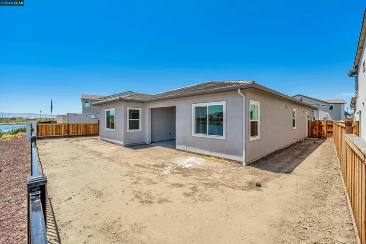 3384 Mulholland Drive, Lathrop, California 95330