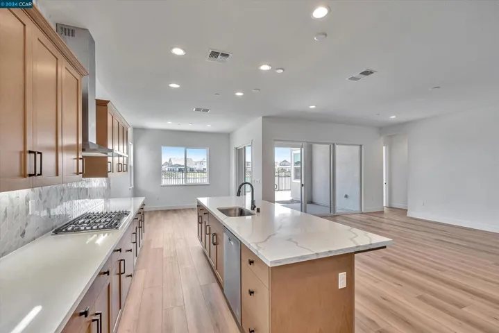 3384 Mulholland Drive, Lathrop, California 95330