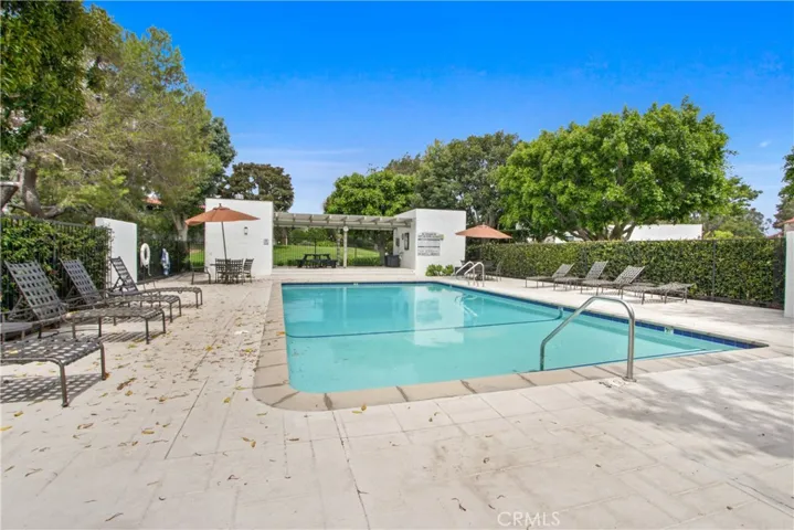 2219 Fiesta, Newport Beach, California 92660