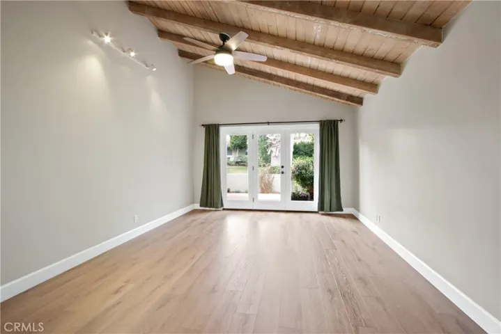 2219 Fiesta, Newport Beach, California 92660