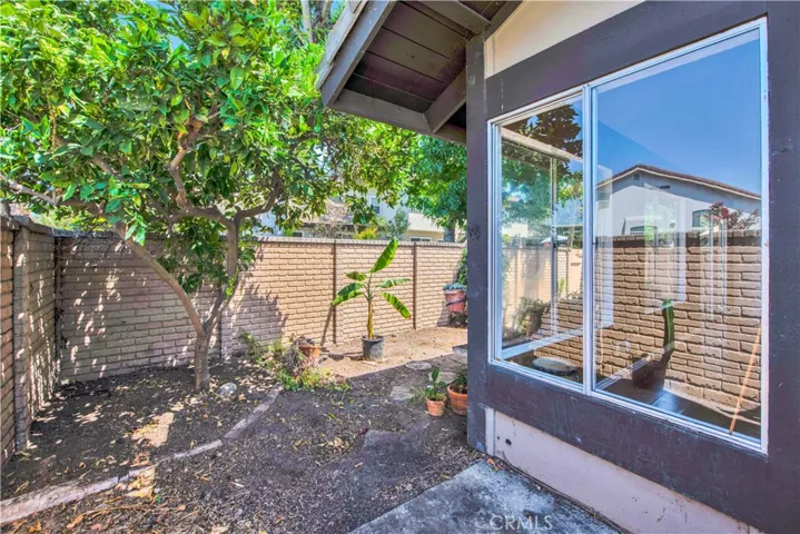 17012 Mount Lyndora Court, Fountain Valley, California 92708