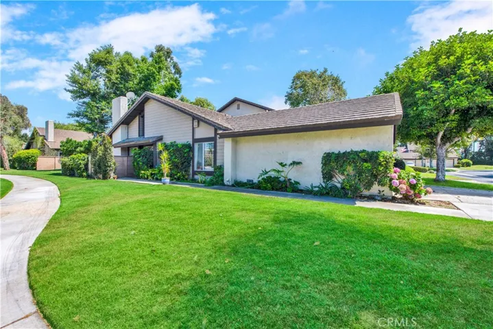 Single Story End Unit in Emerald Glen with 2-Car Garage and Full Driveway