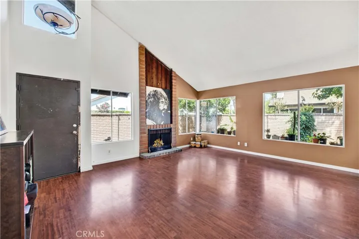 Living Room Vacant