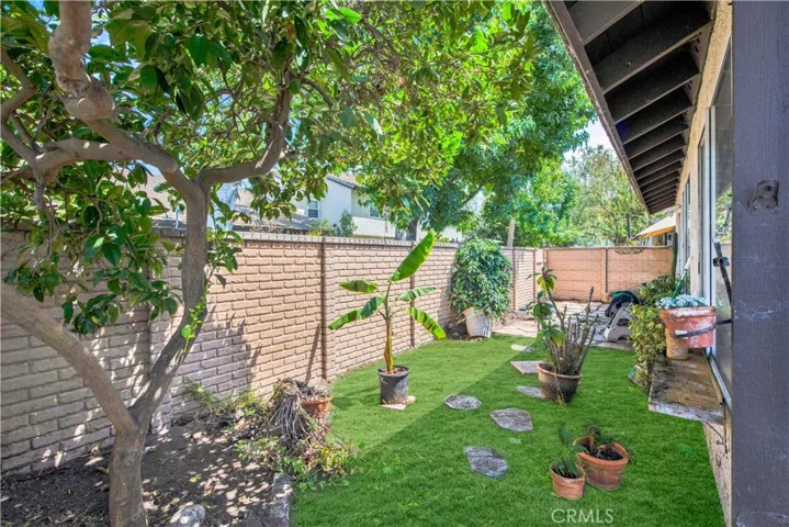 17012 Mount Lyndora Court, Fountain Valley, California 92708
