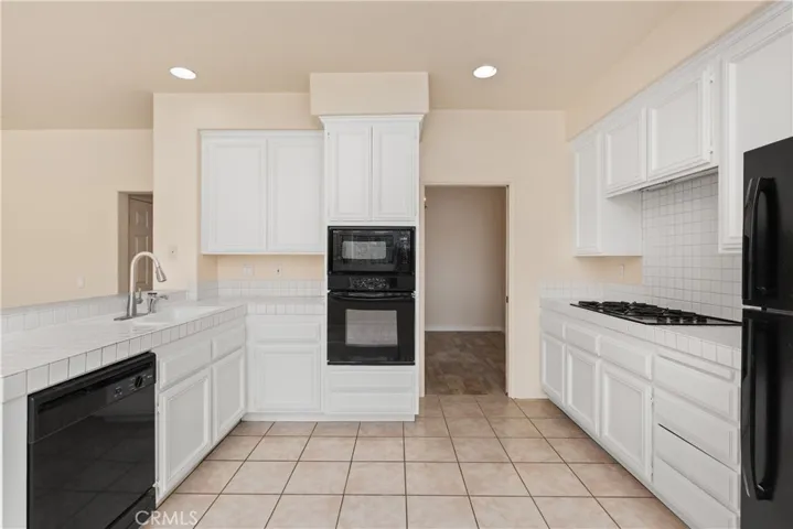 8538 E Canyon Vista Drive, Anaheim Hills, California 92808
