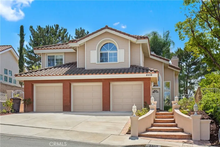 8538 E Canyon Vista Drive, Anaheim Hills, California 92808