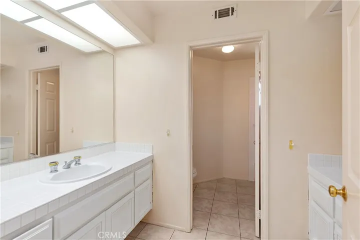 8538 E Canyon Vista Drive, Anaheim Hills, California 92808