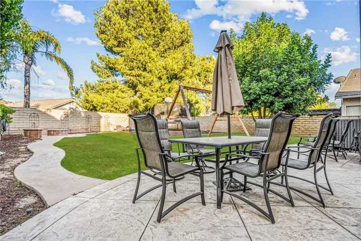 28630 Rock Canyon Drive, Saugus, California 91390