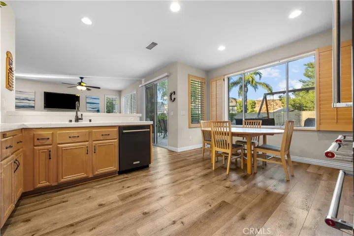 28630 Rock Canyon Drive, Saugus, California 91390