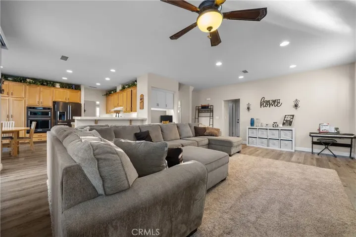 28630 Rock Canyon Drive, Saugus, California 91390