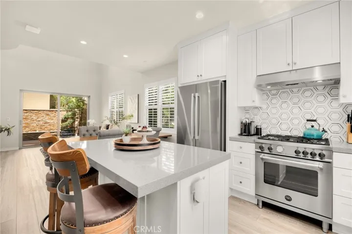 Gorgeous kitchen.