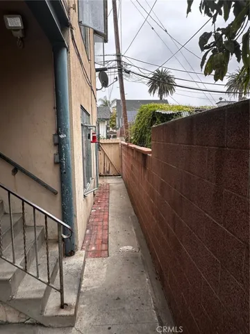 1036 Cherry Avenue, Long Beach, California 90813