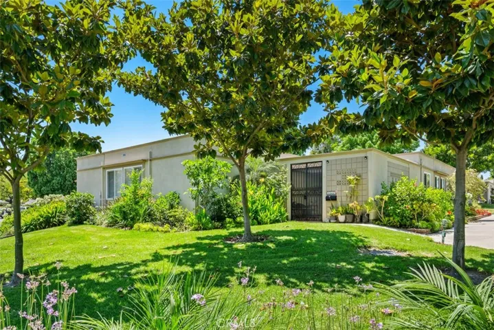 330 Avenida Sevilla C, Laguna Woods, California 92637