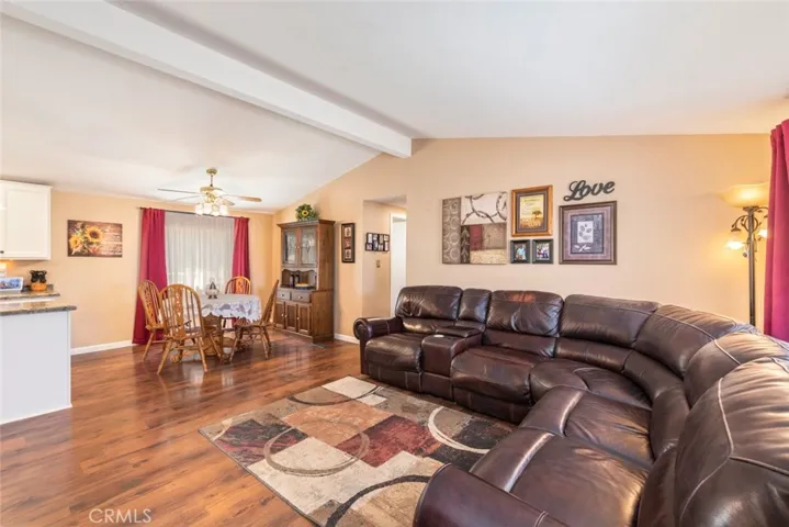 33445 9th Street, Winchester, California 92596