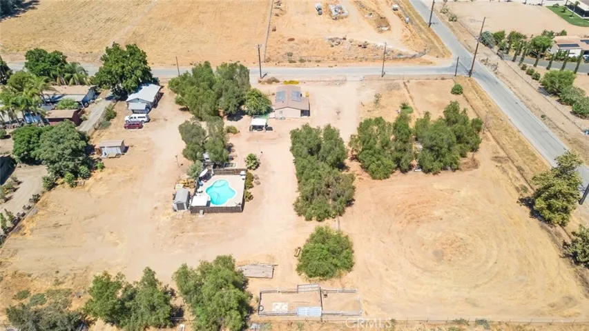 33445 9th Street, Winchester, California 92596
