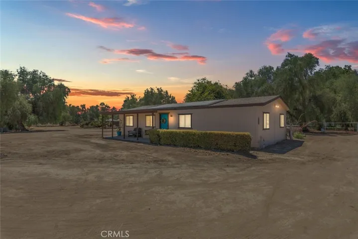 33445 9th Street, Winchester, California 92596
