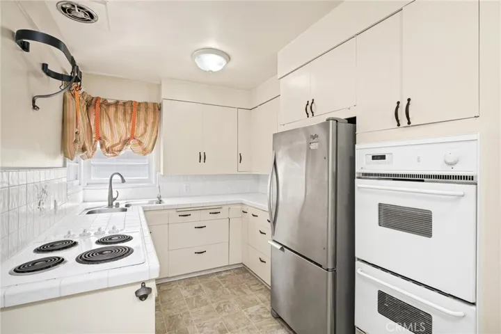 6420 Via De Anzar, Rancho Palos Verdes, California 90275