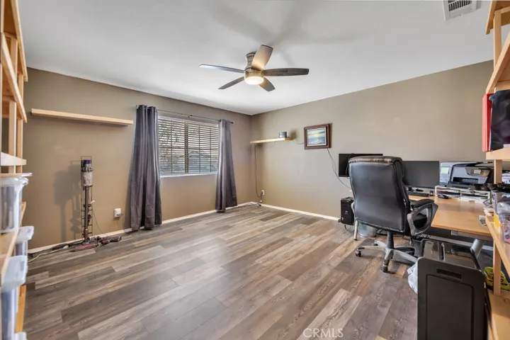 29143 Saint Tropez Place, Castaic, California 91384
