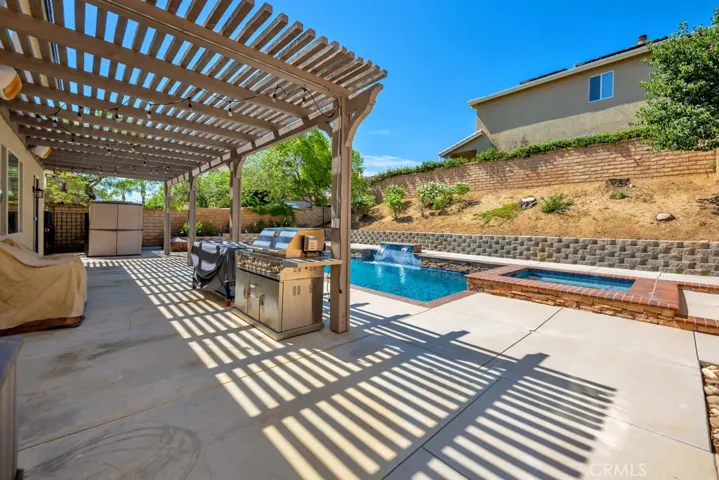 29143 Saint Tropez Place, Castaic, California 91384