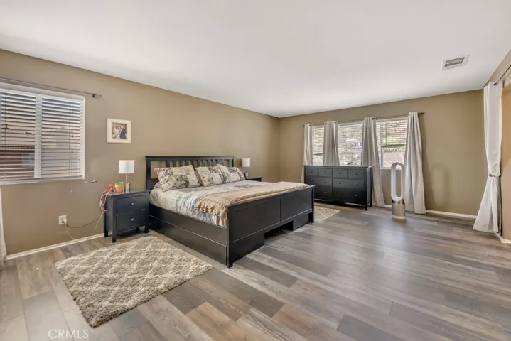 29143 Saint Tropez Place, Castaic, California 91384