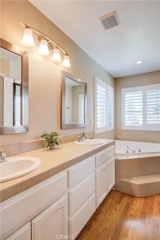 3388 Nautical Court, Atwater, California 95301