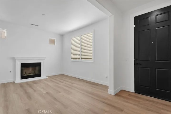11702 Cloverlawn Court, Adelanto, California 92301
