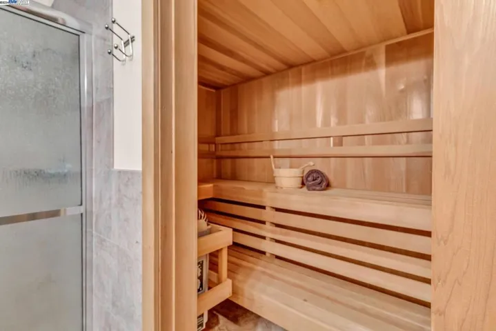 Sauna Steam Room