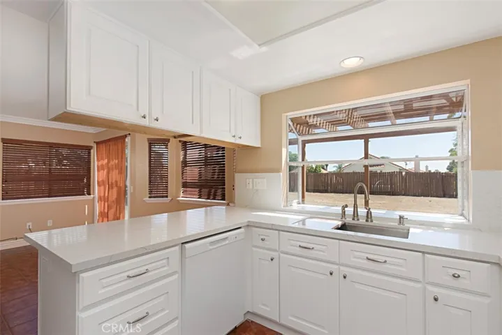Large garden window makes dishwashing more enjoyable