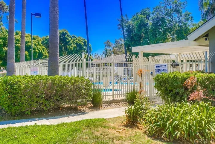 724 Paradise Cove Way, Oceanside, California 92058