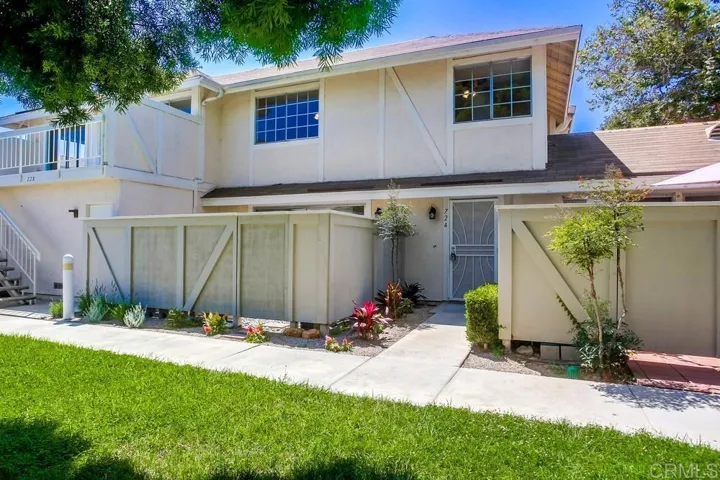 724 Paradise Cove Way, Oceanside, California 92058