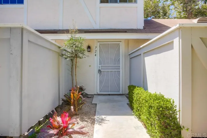 724 Paradise Cove Way, Oceanside, California 92058