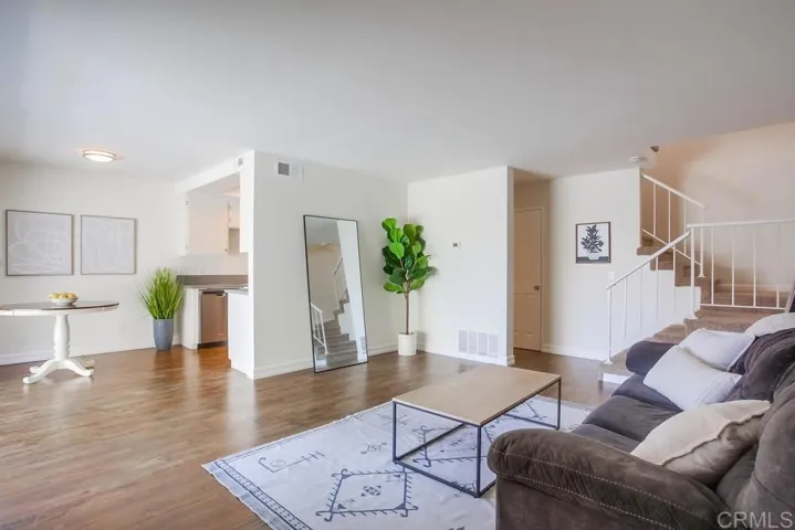 724 Paradise Cove Way, Oceanside, California 92058