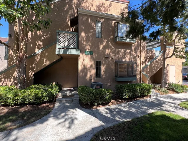 3505 W Greentree Circle B, Anaheim, California 92804