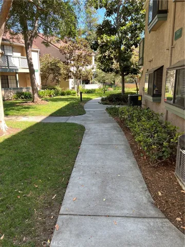 3505 W Greentree Circle B, Anaheim, California 92804