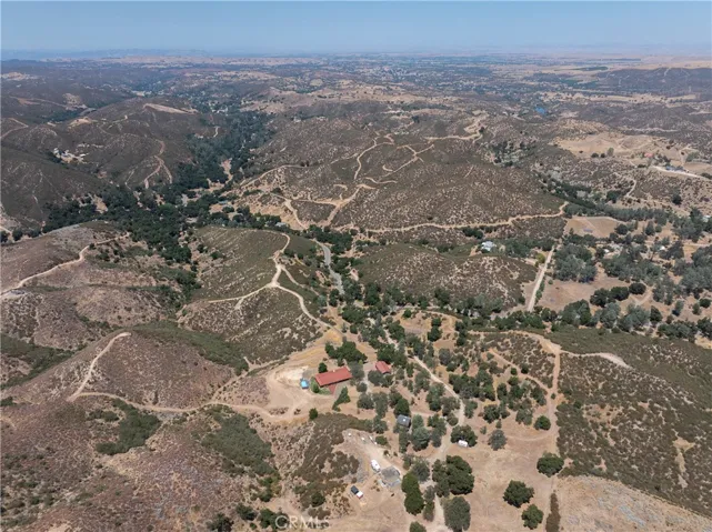 9785 Huer Huero Road, Creston, California 93432