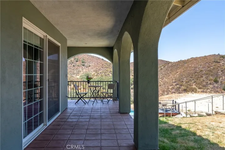 9785 Huer Huero Road, Creston, California 93432