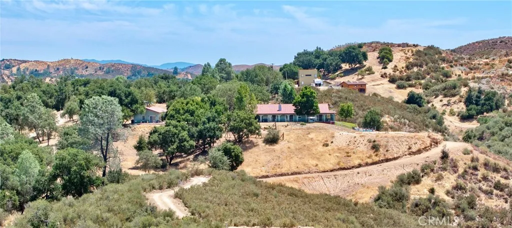 9785 Huer Huero Road, Creston, California 93432