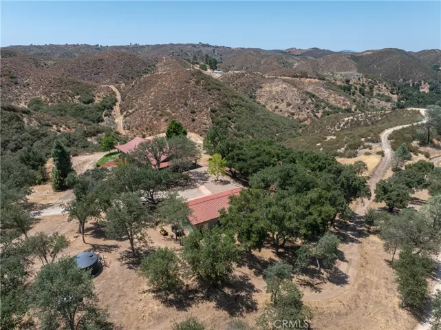 9785 Huer Huero Road, Creston, California 93432