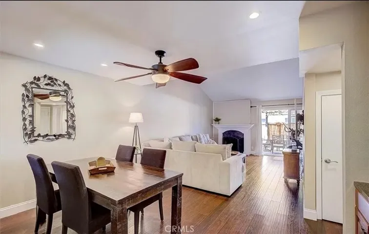 5071 Apple Tree, Irvine, California 92612