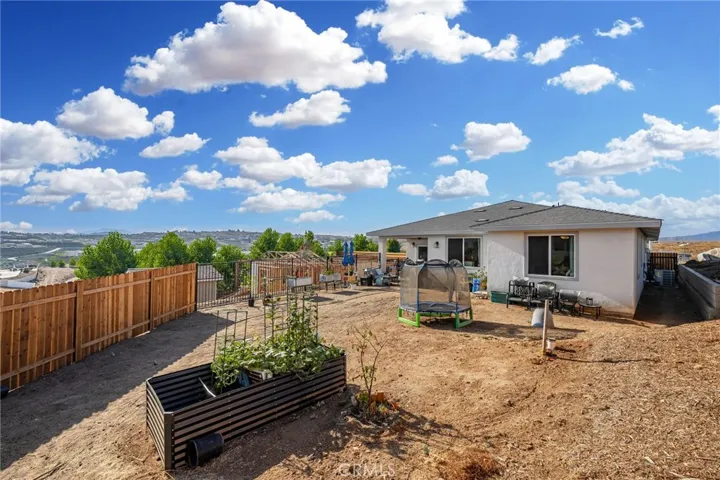 16810 La Bella Villa, Riverside, California 92503