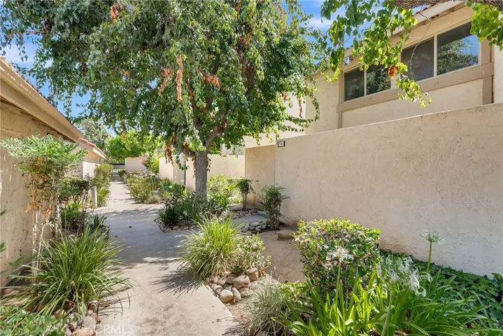 7054 Poco Senda, Riverside, California 92504