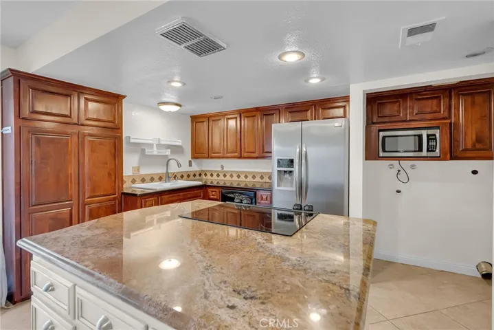 7054 Poco Senda, Riverside, California 92504
