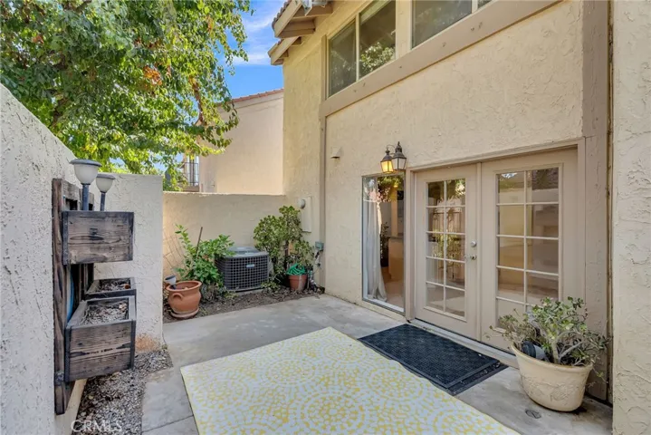 7054 Poco Senda, Riverside, California 92504