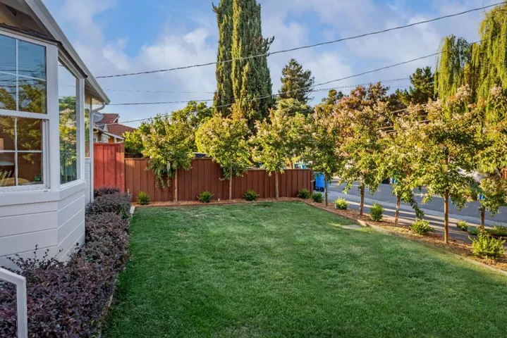 , Redwood City, California 94061