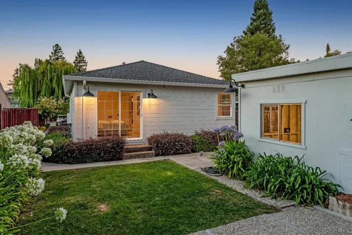 , Redwood City, California 94061
