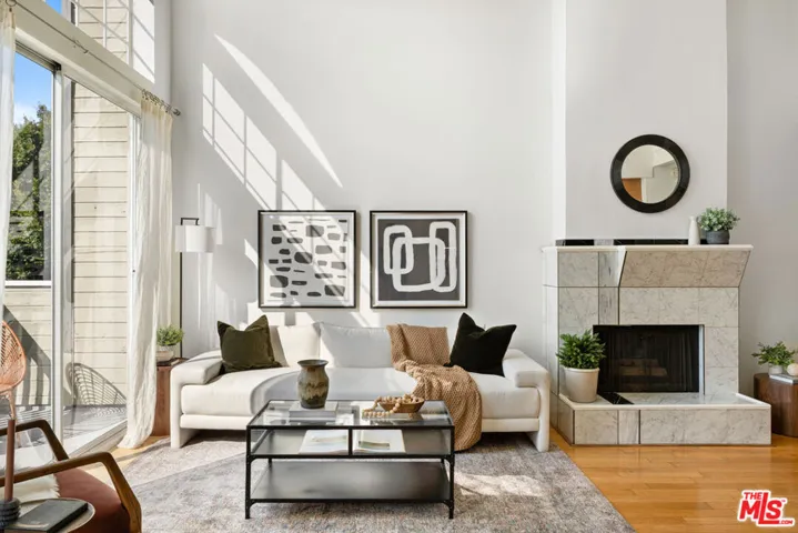 2677 Centinela Avenue 309, Santa Monica, California 90405
