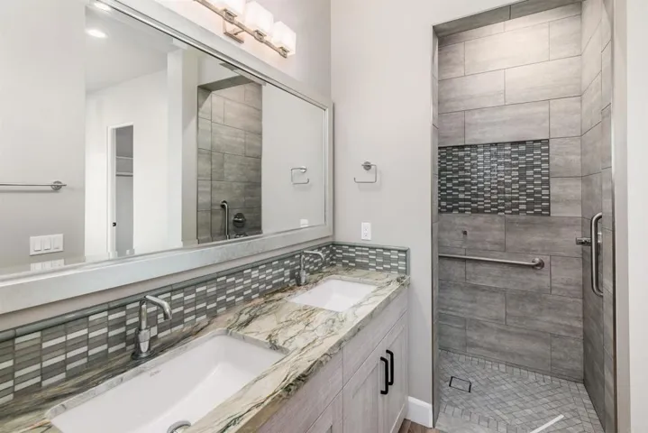 6768 Strawberry Place, Carlsbad, California 92011