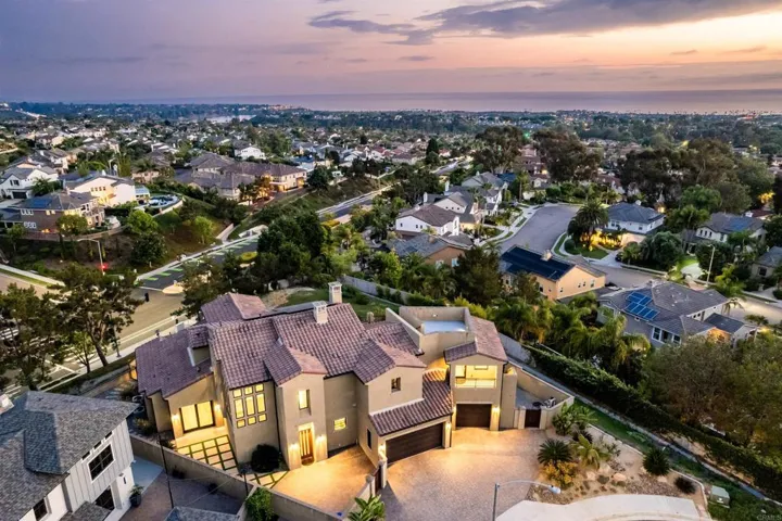 6768 Strawberry Place, Carlsbad, California 92011