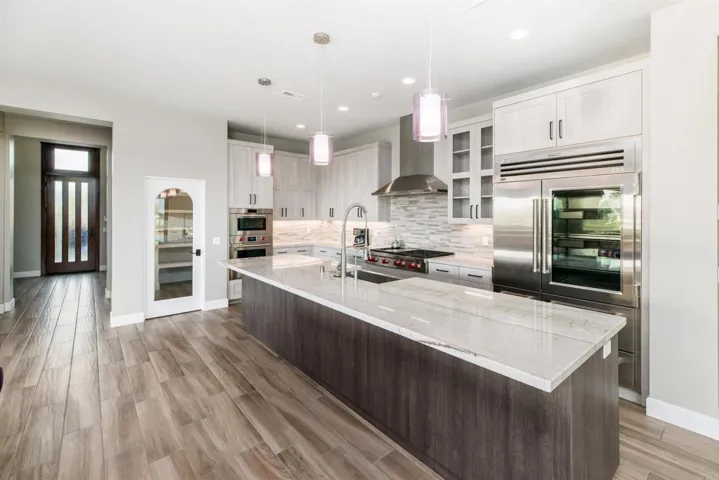 6768 Strawberry Place, Carlsbad, California 92011