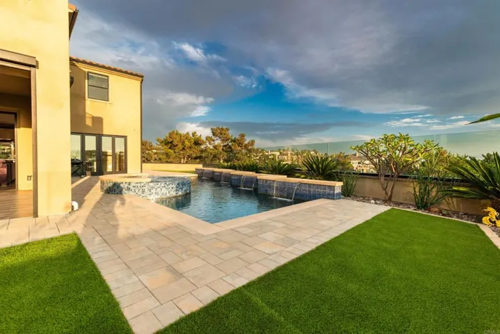 6768 Strawberry Place, Carlsbad, California 92011